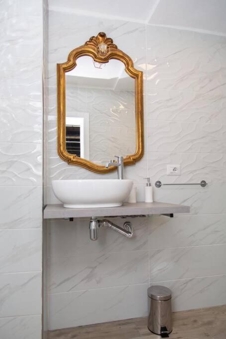 Casa Annare Apartment Наполи Екстериор снимка